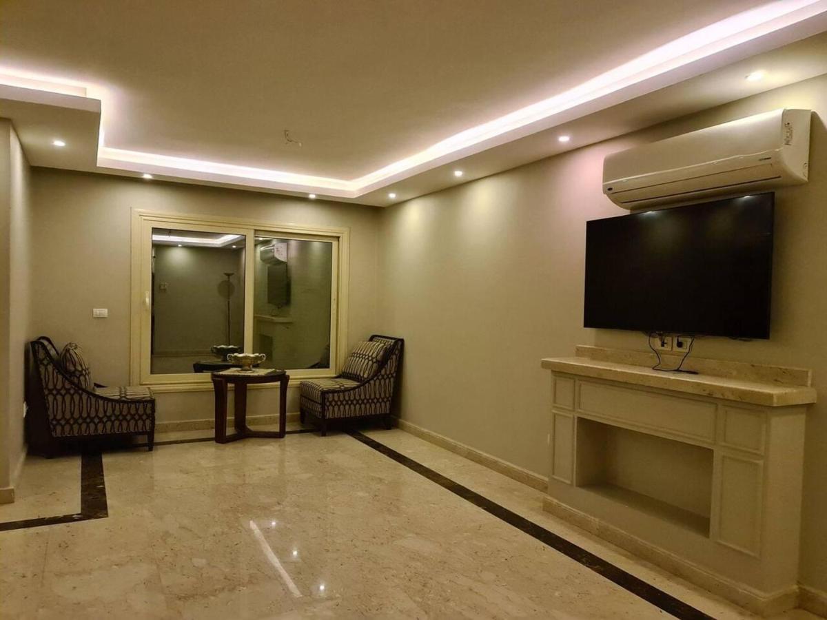 Spacious Executive Luxury Apartment With Balcony El El Cairo Exterior foto