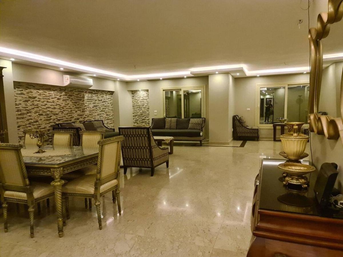 Spacious Executive Luxury Apartment With Balcony El El Cairo Exterior foto