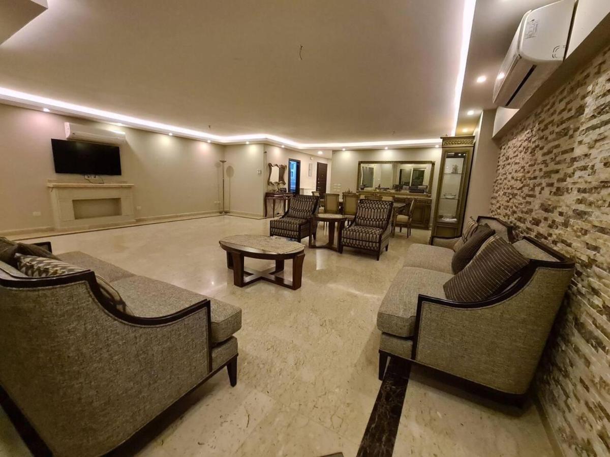 Spacious Executive Luxury Apartment With Balcony El El Cairo Exterior foto